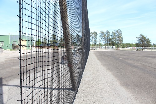 Skyddsnät 1 mm svart nylon 40mm,kantsytt