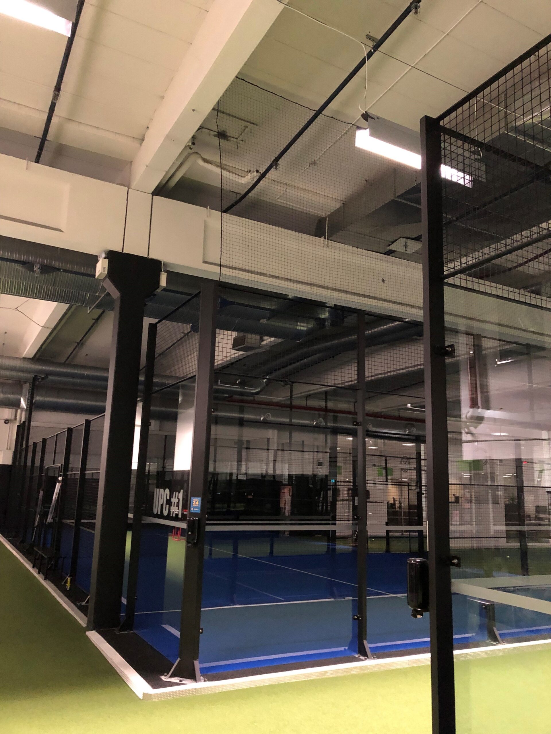 Padelnät, 40mm svart nylon, kantsydd - Bild 2