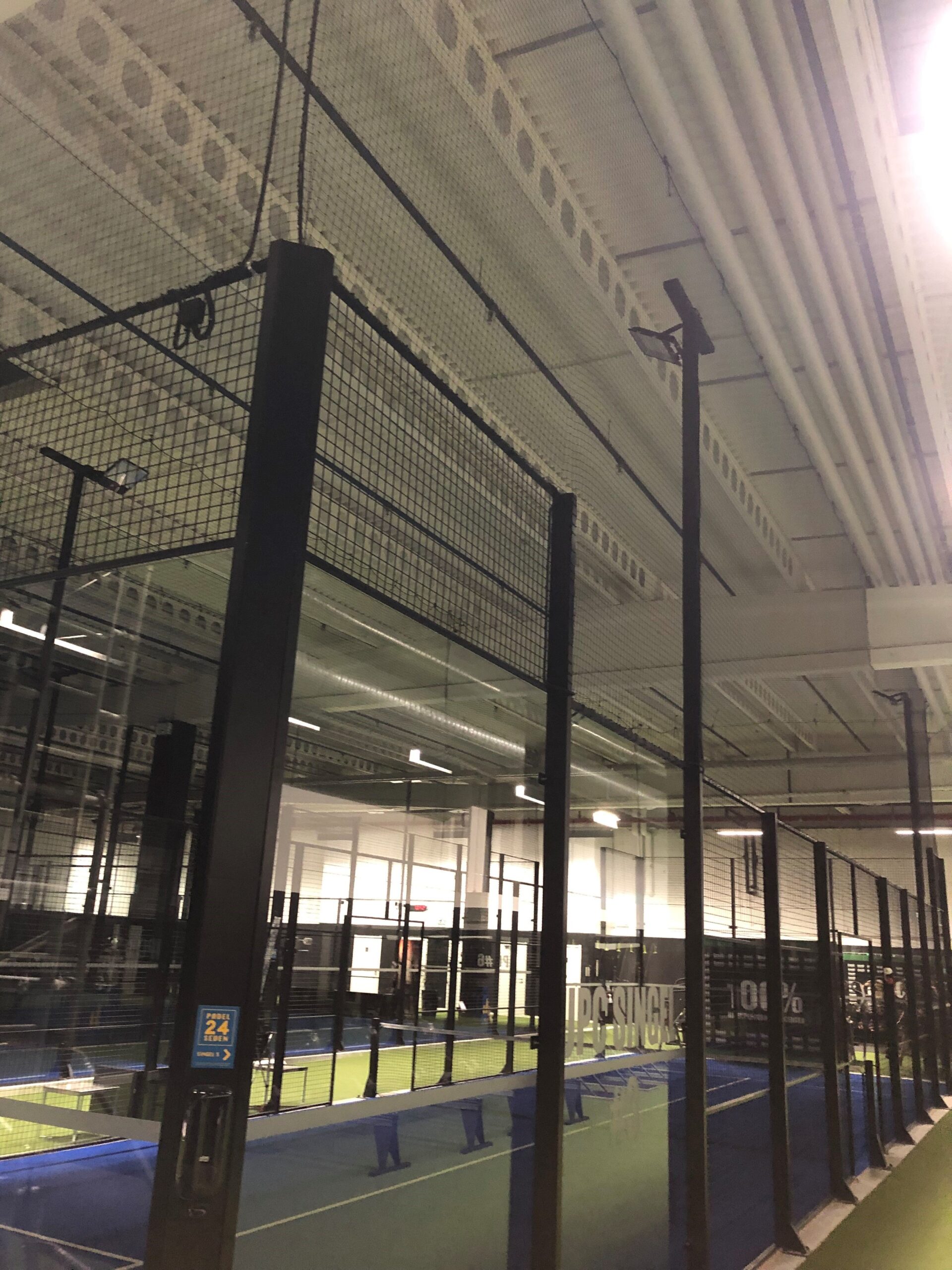 Padelnät, 40mm svart nylon, kantsydd - Bild 7