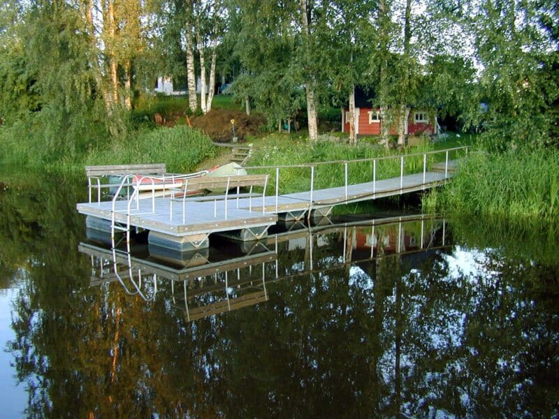 Brygga Rentukka DX 1-5-6, Landfäste Betong